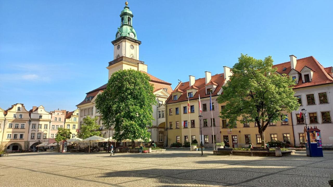 Plac Ratuszowy 50 - Old Town - 2 Sypialnie I Salon Jelenia Góra Eksteriør billede